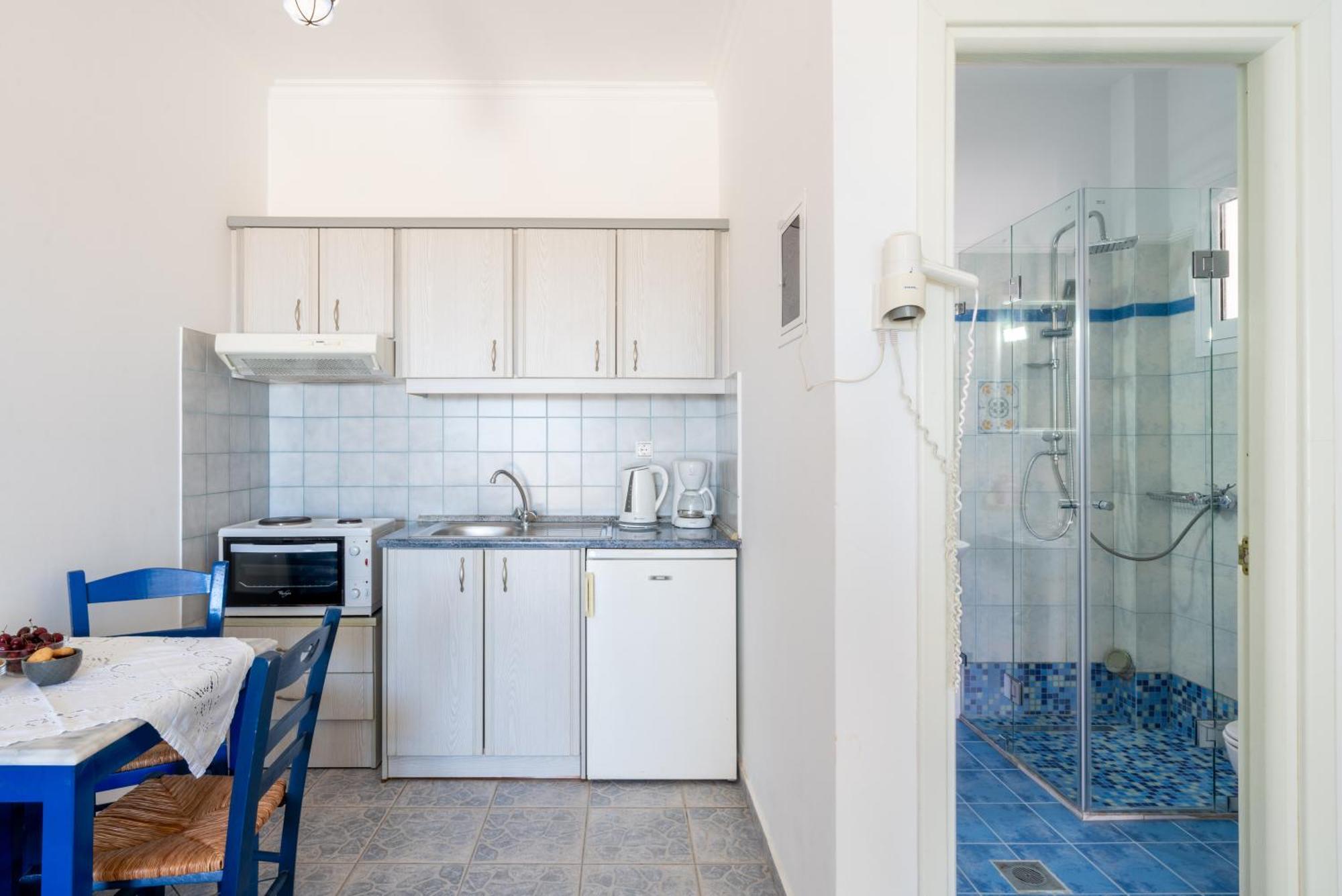 Aparthotel Sirines à Vlachata Extérieur photo