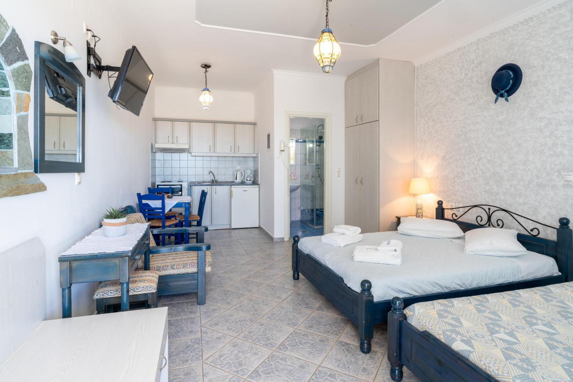 Aparthotel Sirines à Vlachata Extérieur photo